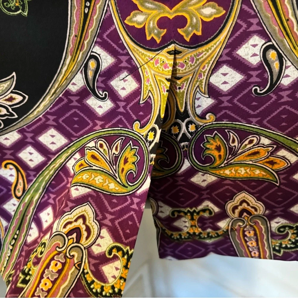 Vince Camuto Elegant Black and Purple Patterned Skirt - Picture 8 of 10